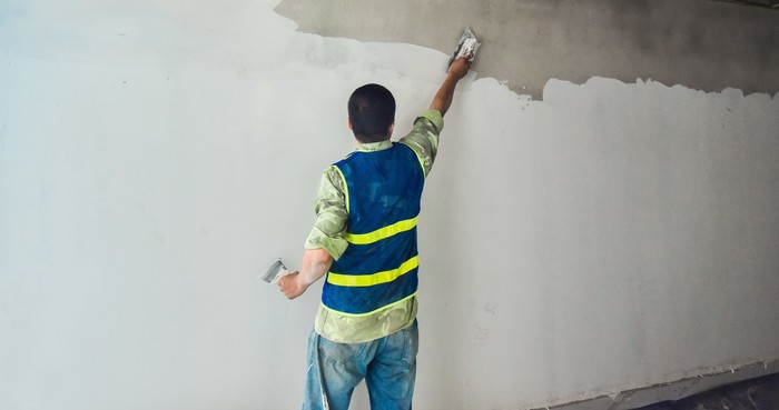 Thợ Khải Hoàn sơn chống thấm tường nhà